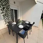 Relax House 2 Apartman *
