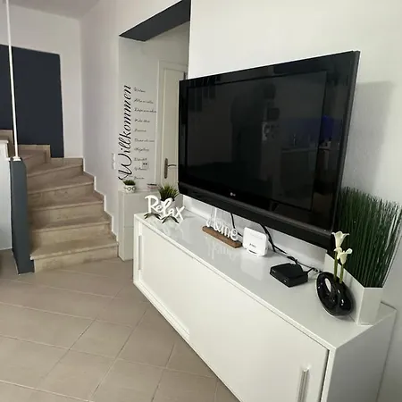 Apartamento Relax House 2 *